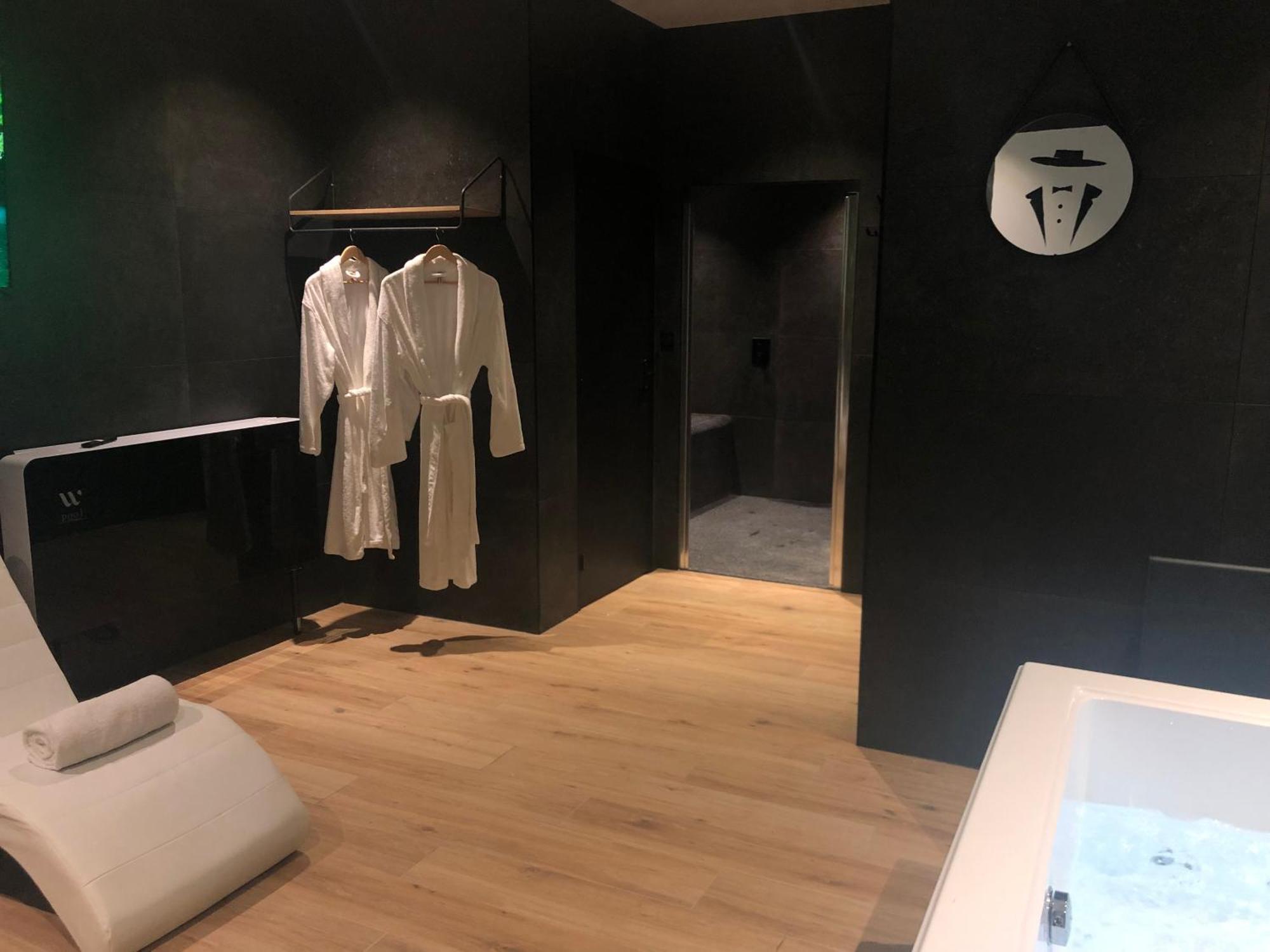 Appart-Hotel De Standing Avec Jacuzzi Privatisable En Option Périgueux Eksteriør bilde